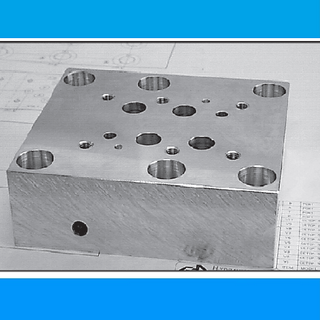 CETOP8, ADAPTOR SANDWICH, CETOP10 TO CETOP8 - X & Y PORTS, STEEL - 350 BAR