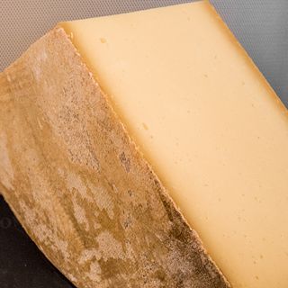 La Fromagerie De Maussane - Découvrez nos véritables références de whiskies  ! A s'offrir, à offrir ou à se faire offrir ! @theglenrothes 18 ans d'âge,  classé au rang du meilleur single