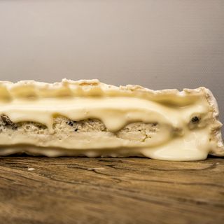 Brie Truffle Rouzaire 1.4kg