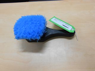 SHORT HANDLE WASH BRUSH