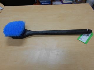 Long Handled Blue Brush