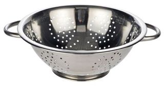 8.0lt S/S Colander with Wire HDL (4mm Holes) - 335x140mm