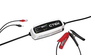 CTEK 5 Amp Battery Charger Bundle