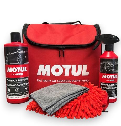 CAR CARE INTERIOR EXTERIOR KIT