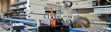 Mastering Metal Cutting with the Right Machine
