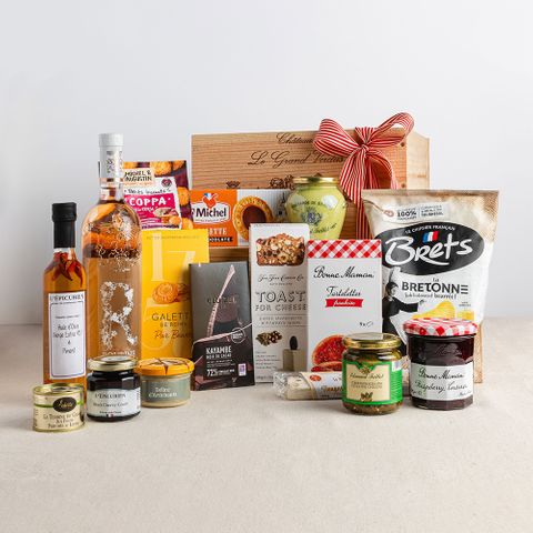 Le Louvre Hamper 250