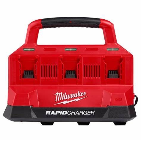 Milwaukee M18 18V Lithium-Ion PACKOUT 6-Port Rapid Charger