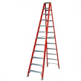 12' Fiberglass Step Ladder (Type IA)