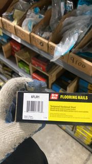 6D Screw Flooring Nails (1 lb)