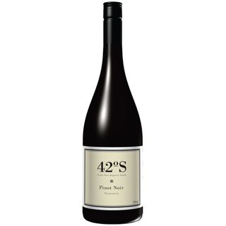 42 Degrees South Pinot Noir 750ml