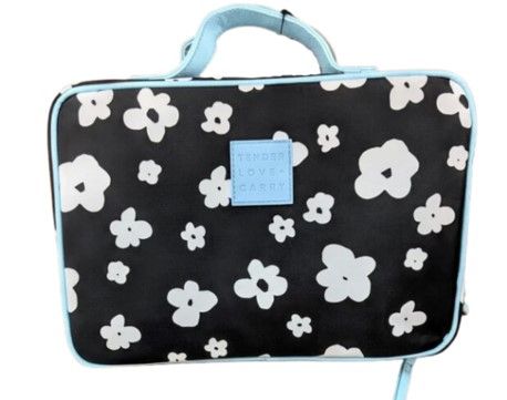 Flower Power Hanging Washbag Blue Trim