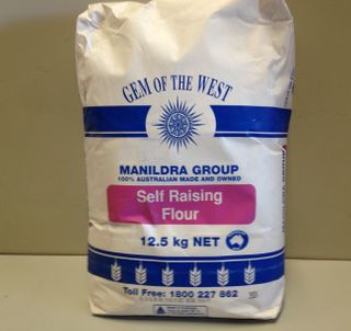 SELF RAISING FLOUR 12.5 KG