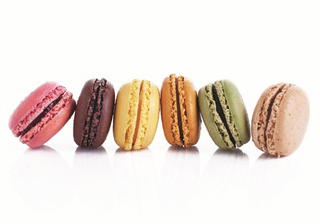 MACARONS FRENCH MINI 36 PIECE PACK (6 FLAVOUR MIX) EMMA JANE