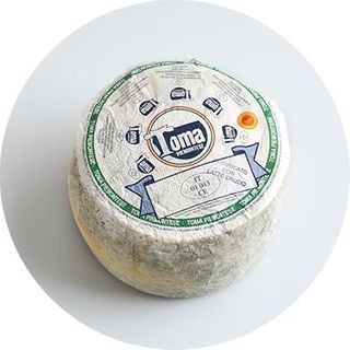 TOMA PIEMONTESE DOP 2kg approx  (186)