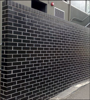 GLAZED BLACK BRICK230X110X75MM EU