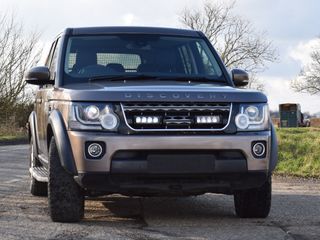 Land Rover Discovery4 (2014+) - Grille Mount Kit (includes: 2x Triple-R 750 Elite)