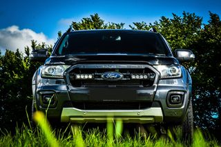 Ford Ranger (2019+) - Grille Mount Kit (includes: 2x Triple-R 750 Std, 1x Grille Mount Brackets, 1x