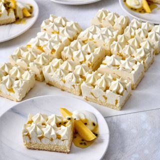 Peach & Mango Cheesecake Tray 1.35kgSara