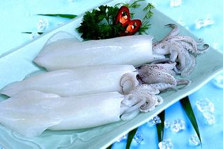 Squid Whole Cleaned 20/40 1kg
