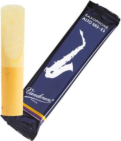 Vandoren 2.5 Alto Sax Reeds