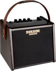 Nux 25w Acoustic Guitar Amp w Battery