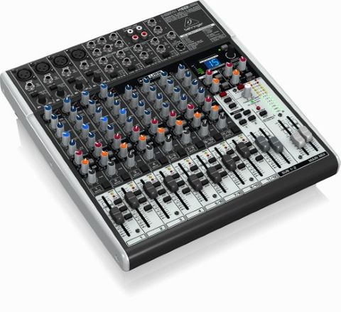 Behringer Xenyx X1622USB Mixer