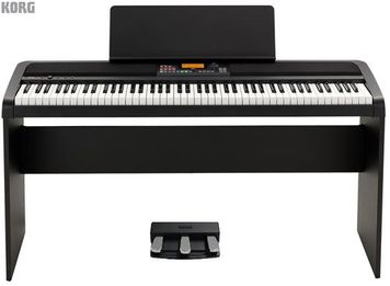 Korg XE20 88 Note Arranger Piano w Stand