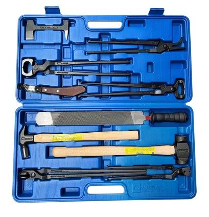 Mustad Farrier Toolbox Kit