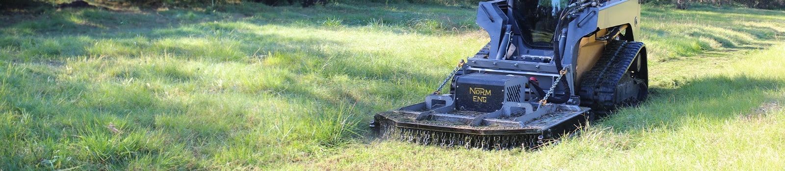 <h2>Grass Master Slasher</h2>                                     <p>A CUT ABOVE THE REST</p><button><b>EXPLORE NOW</b></button>