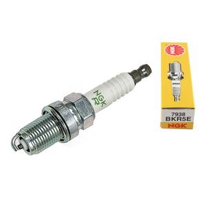 SPARK PLUG BKR5E // K16PRU