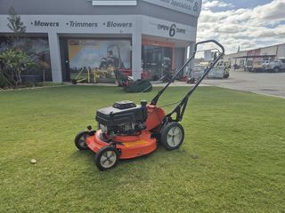 SECOND HAND ARIENS 3 IN 1 MOWER