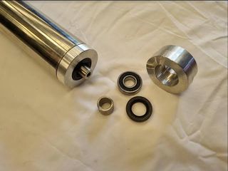 FRONT ROLLER ADJUSTER STUD