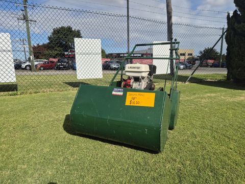 SECOND HAND 28" MEY CYLINDER MOWER