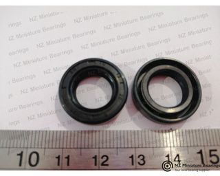 OIL SEAL 12X20X5