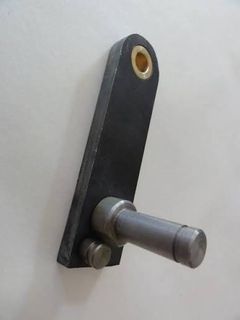 BUSH PIVOT ARM CHAIN TENSIONER