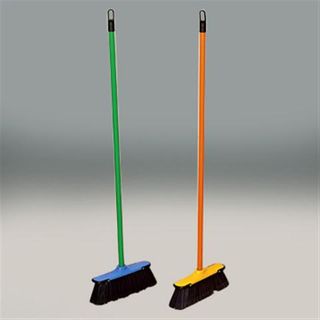 Brooms/Dustpans/Scoops