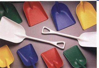 Plastic Shovels (11" Wide) - Red