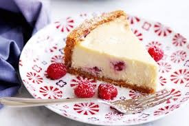 PRIESTLEYS UNCUT WHITE CHOC RASP C/CAKE