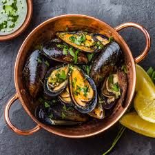 kg HALF SHELL MUSSELS