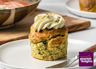 6 PGD GF PESTO & CREAM CHEESE MUFFINS