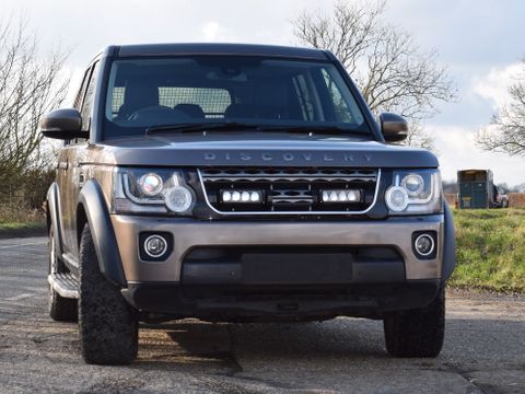 Lazer Lamps Land Rover Discovery 4 (2014+) Grille Kit Triple-R 750 Elite