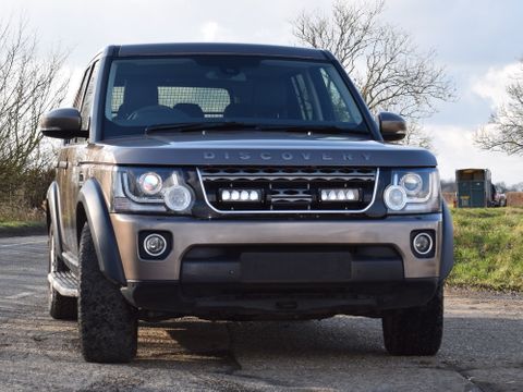 Lazer Lamps Land Rover Discovery 4 (2014+) Grille Kit Triple-R 750 Elite Gen 2