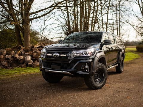 Lazer Lamps Toyota Hilux Rogue (2018+) Grille Kit ST4 Evolution