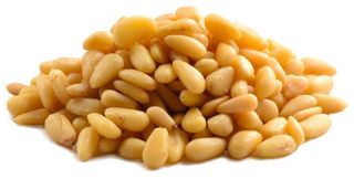 SPICE PINE NUTS PREMIUM 1KG