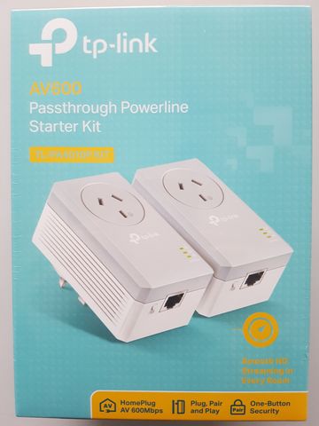 TP-Link TL-PA4010P KIT AV600 Powerline Kit with AC Pass-Through
