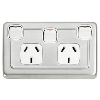 POWER SOCKET SATIN CHROME