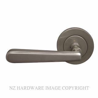WINDSOR 8236 NB VILLA 64MM LARGE ROUND ROSE HANDLES (PAIR) NATURAL BRONZE