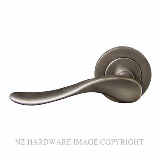 WINDSOR 8196 NB HAVEN 64MM HANDLE SET LARGE ROUND ROSE NATURAL BRONZE