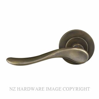 WINDSOR 8196 OR HAVEN 64MM HANDLE SET LARGE ROUND ROSE OIL RUBBED BRONZE