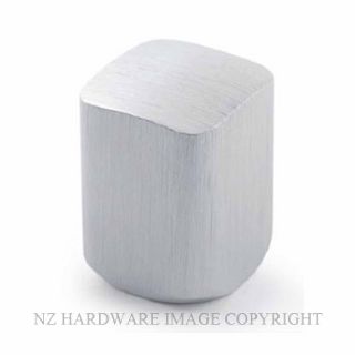 KATALOG VF0097 015 L21 SQUARE KNOB SATIN CHROME